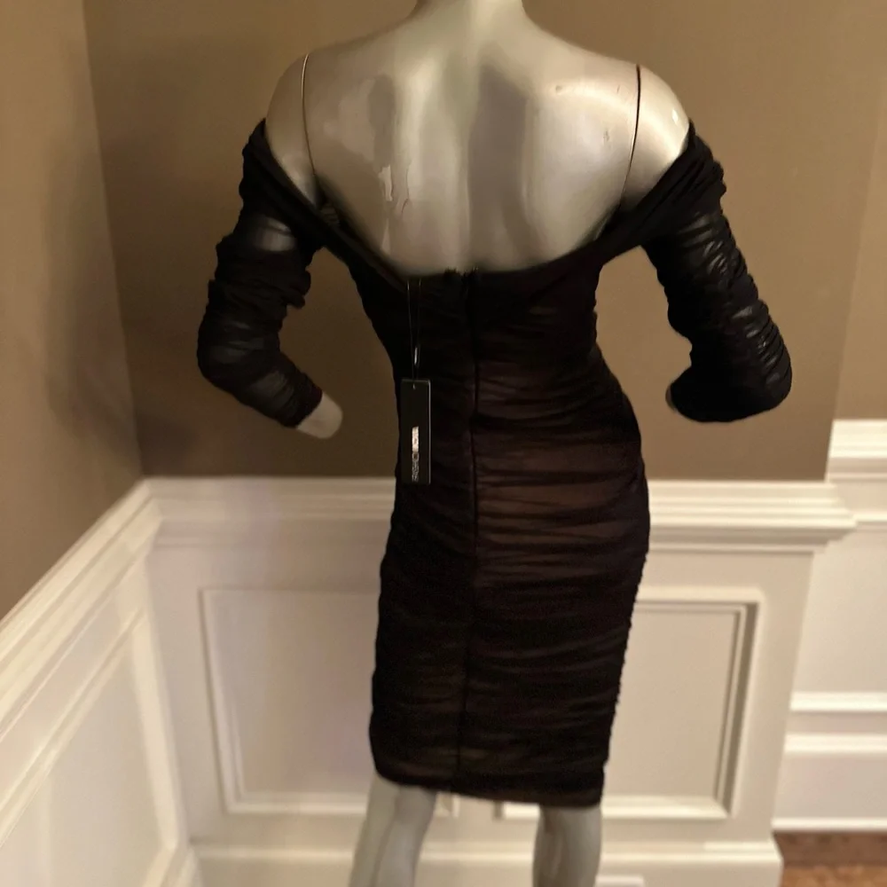 NWT FASHION NOVA Runched Off The  Shoulder  MIDI Dress Sz Large - Picture 5 of 5